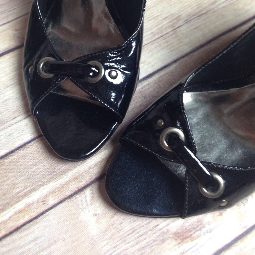 Carlos heels - Picture 2 of 4
